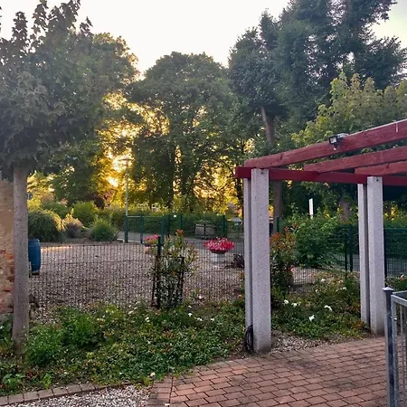 펜션 Neu! Ferienhuette Tiny House Schoningen